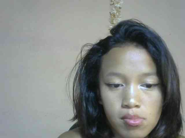 Laura1881 webcam