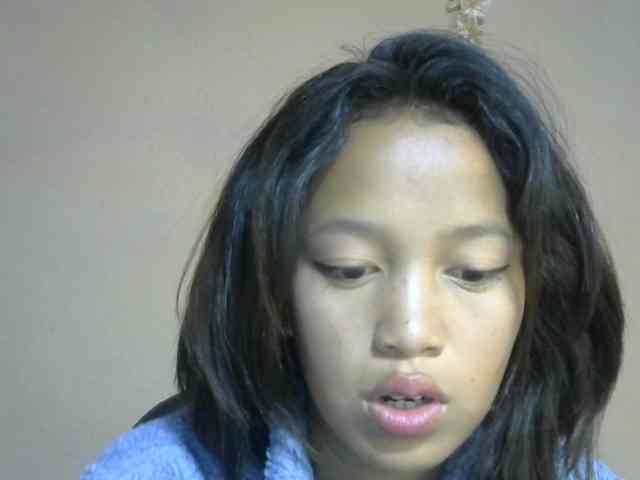 Laura1881 webcam