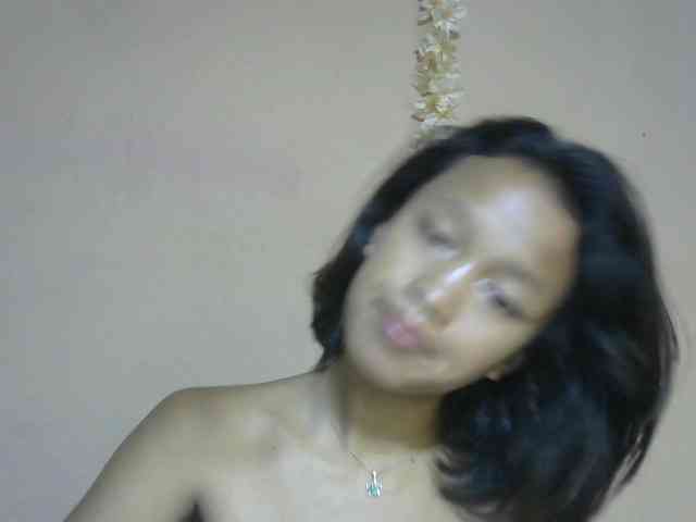 Laura1881 webcam