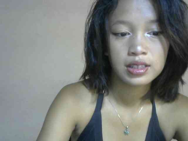 Laura1881 webcam
