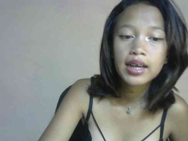 Laura1881 webcam