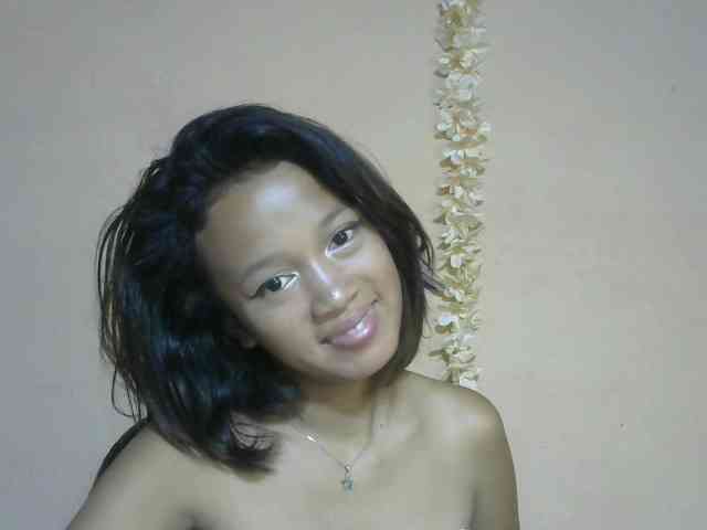Laura1881 webcam