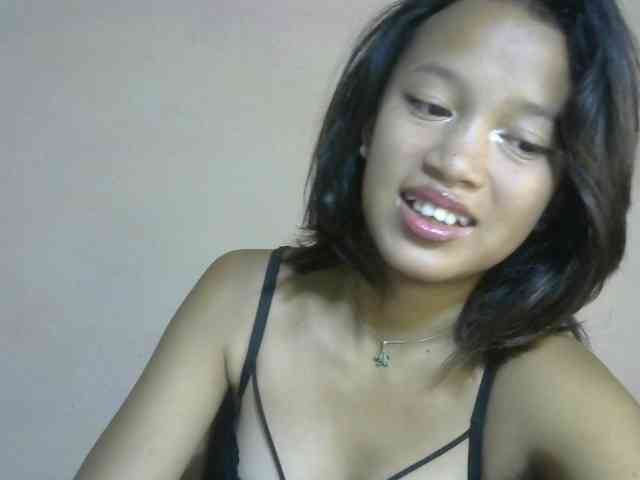 Laura1881 webcam