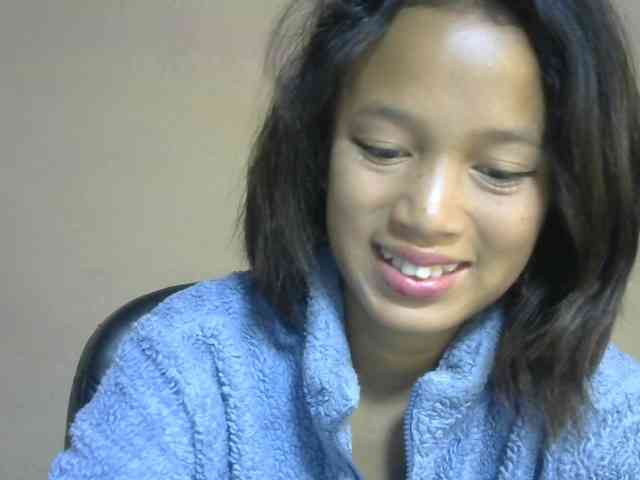 Laura1881 webcam