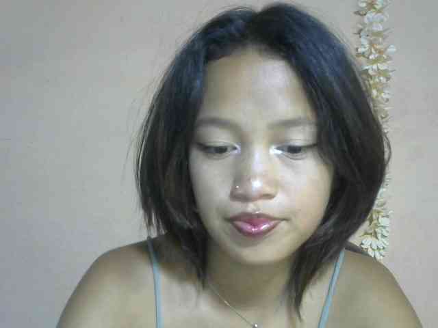 Laura1881 webcam