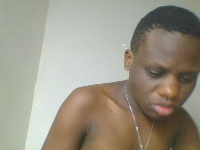 Petitegoddess's BongaCams show and profile