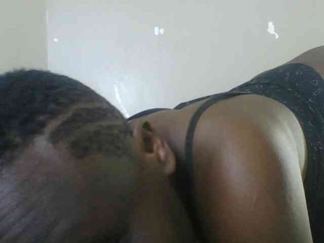 Petitegoddess webcam