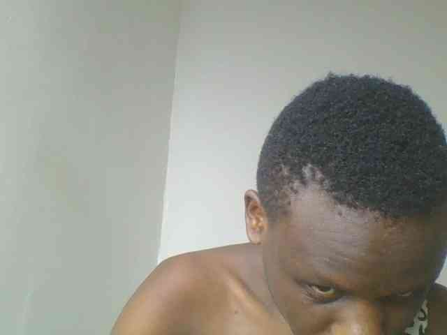 Petitegoddess webcam