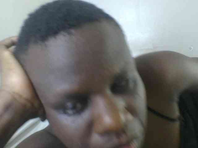 Petitegoddess webcam