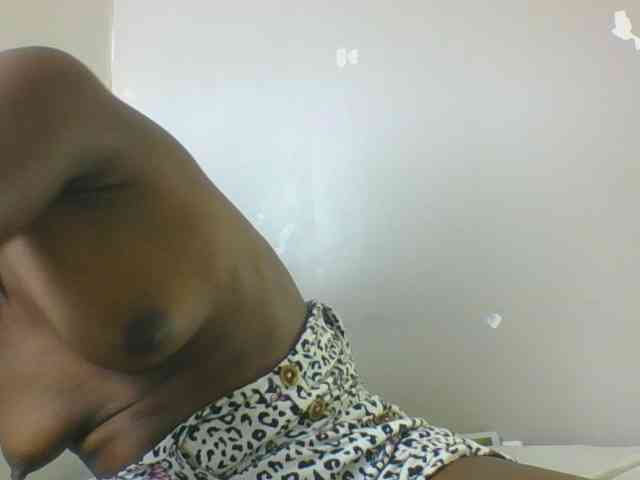 Petitegoddess webcam