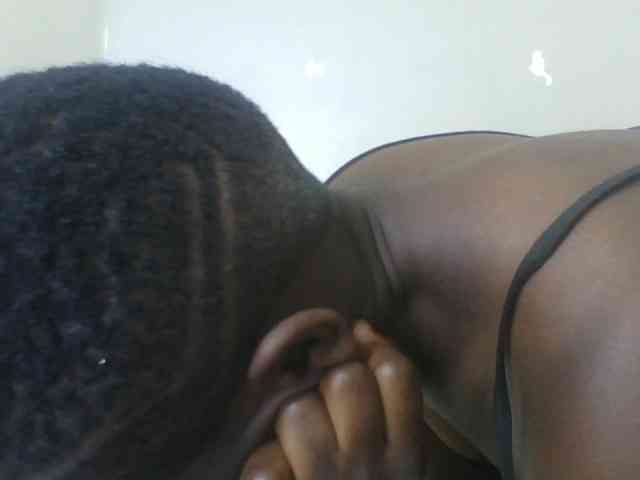 Petitegoddess webcam