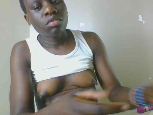 Petitegoddess webcam