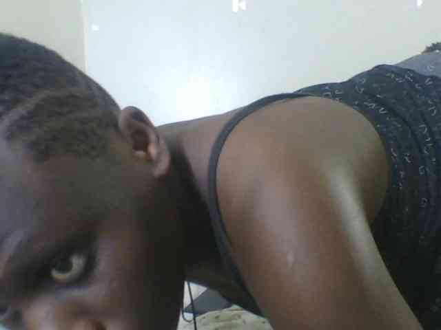 Petitegoddess webcam