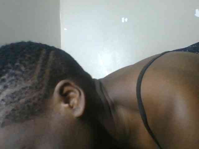 Petitegoddess webcam