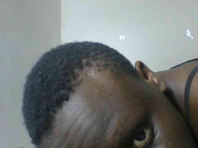 Petitegoddess webcam