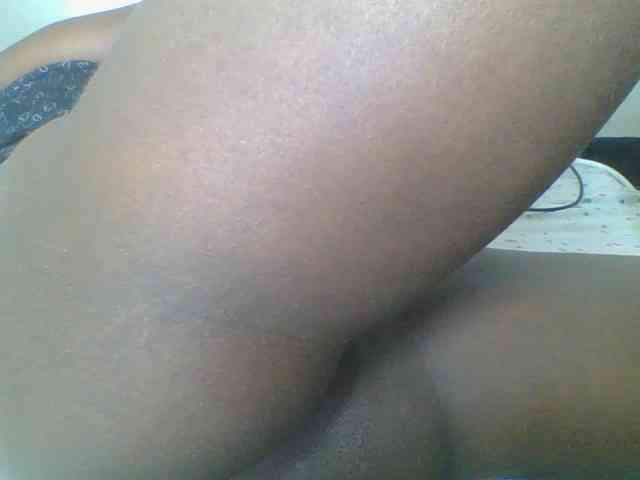 Petitegoddess webcam