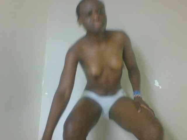Petitegoddess webcam