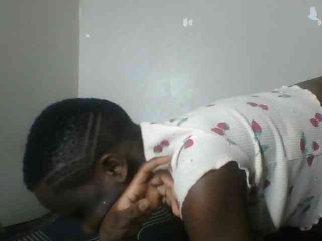 Petitegoddess webcam