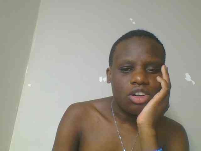 Petitegoddess webcam