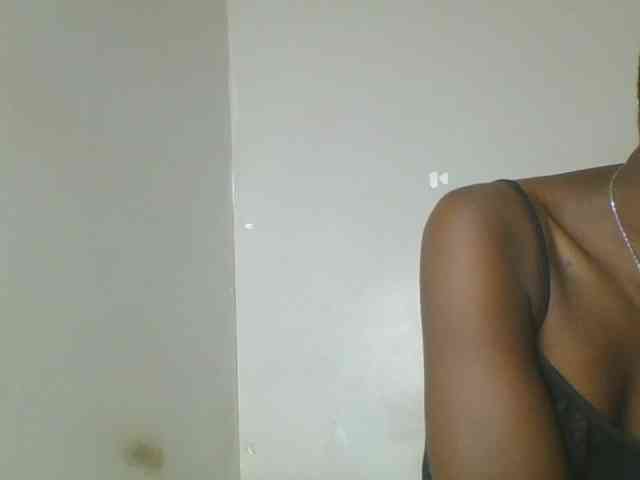 Petitegoddess webcam