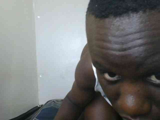 Petitegoddess webcam