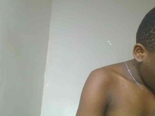 Petitegoddess webcam