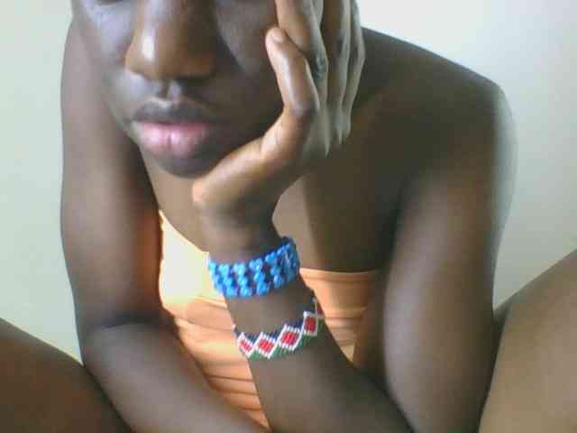 Petitegoddess webcam