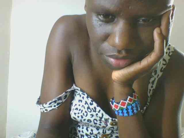 Petitegoddess webcam