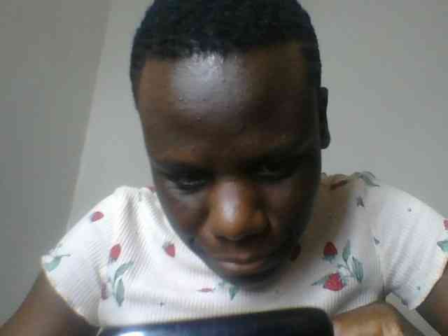 Petitegoddess webcam