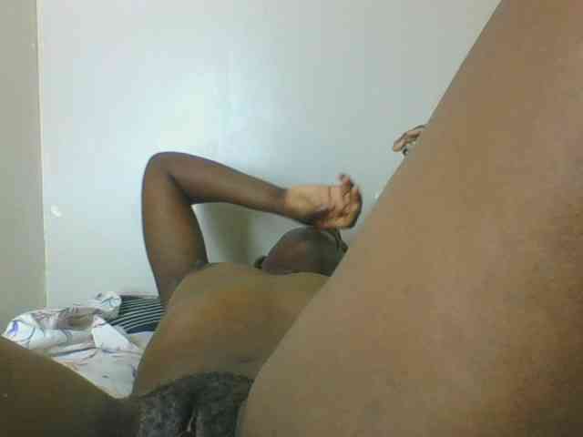 Petitegoddess webcam