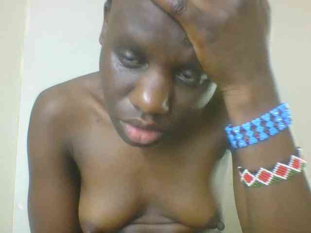Petitegoddess webcam