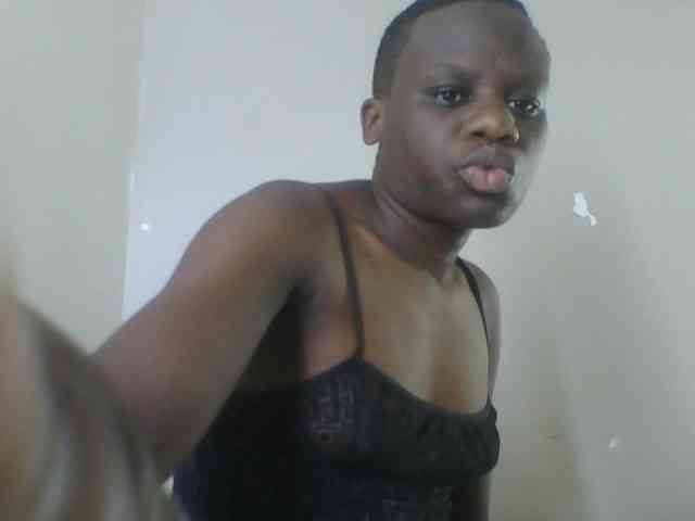 Petitegoddess webcam