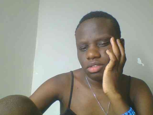 Petitegoddess webcam