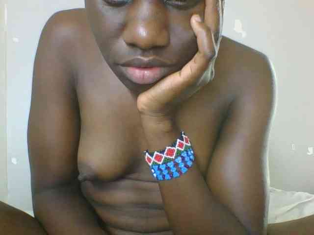 Petitegoddess webcam