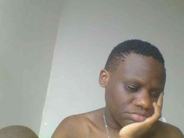 Petitegoddess webcam