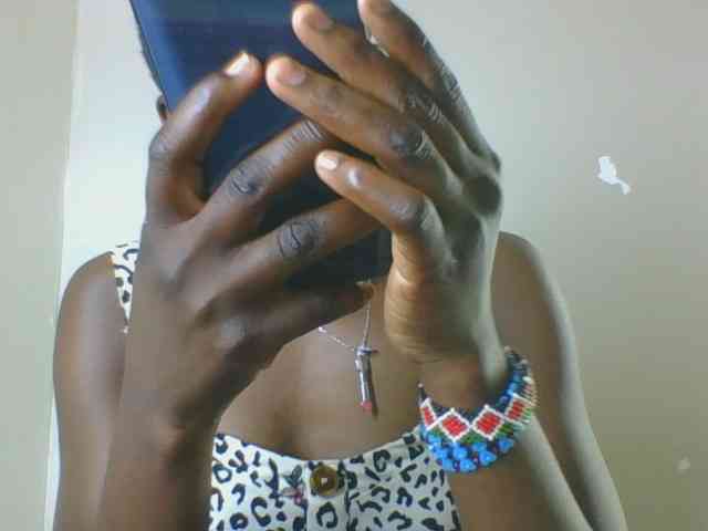 Petitegoddess webcam