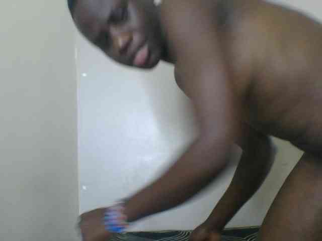 Petitegoddess webcam