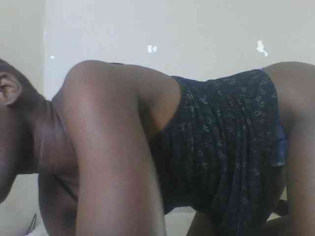 Petitegoddess webcam