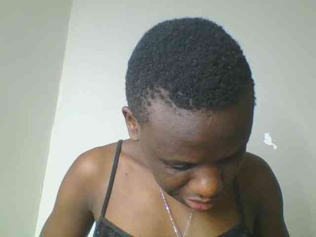 Petitegoddess webcam