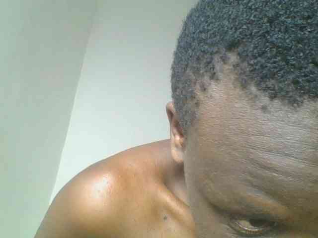 Petitegoddess webcam