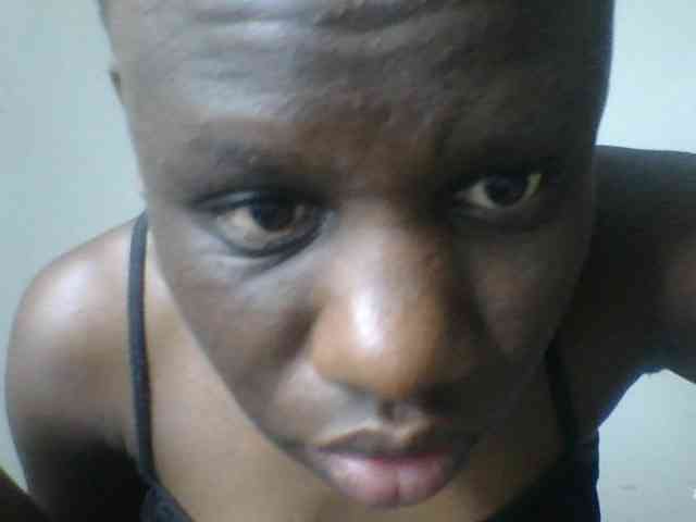 Petitegoddess webcam