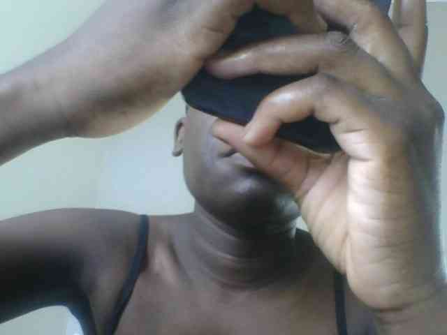 Petitegoddess webcam