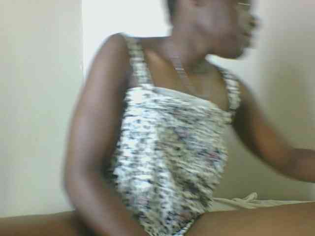 Petitegoddess webcam