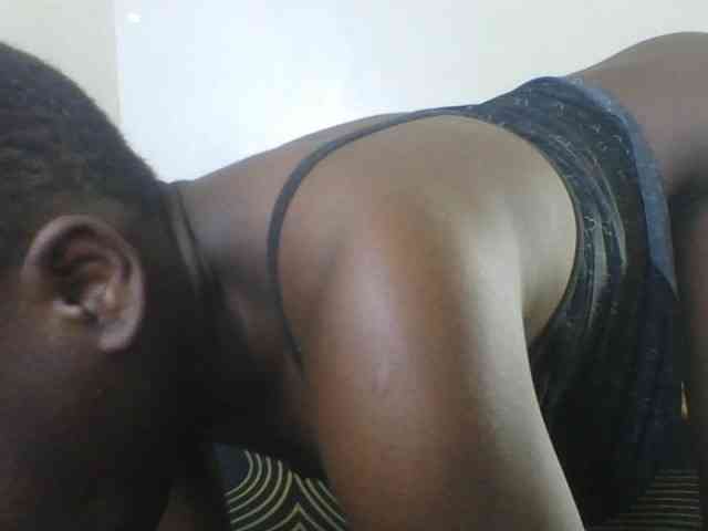 Petitegoddess webcam