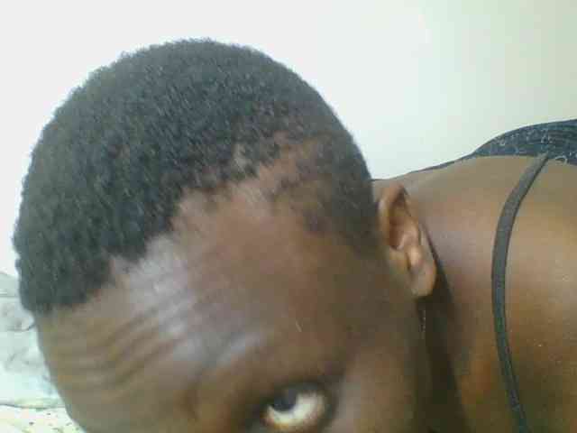 Petitegoddess webcam