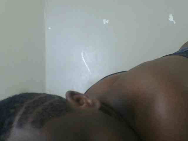 Petitegoddess webcam