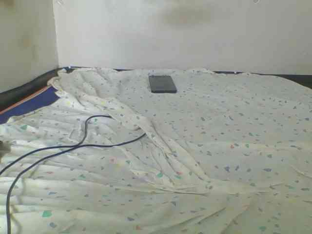 Petitegoddess webcam