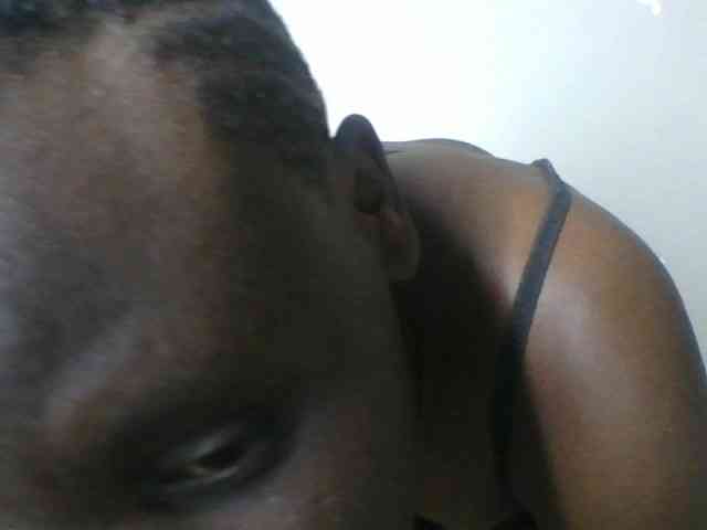 Petitegoddess webcam