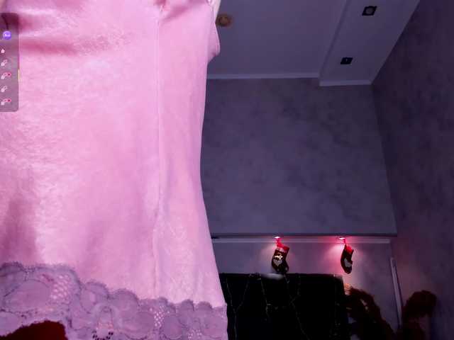 Camilla-Kelly's BongaCams show and profile