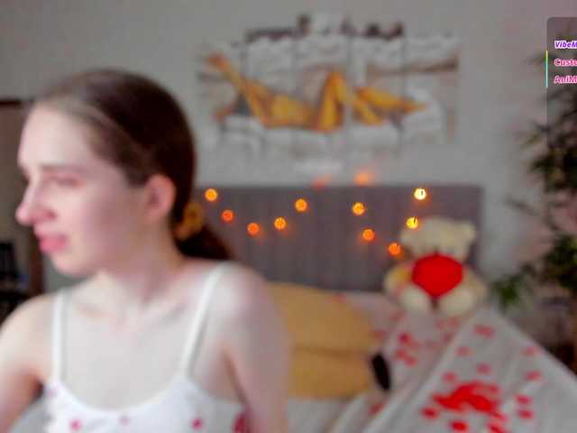 Camilla-Kelly's BongaCams show and profile